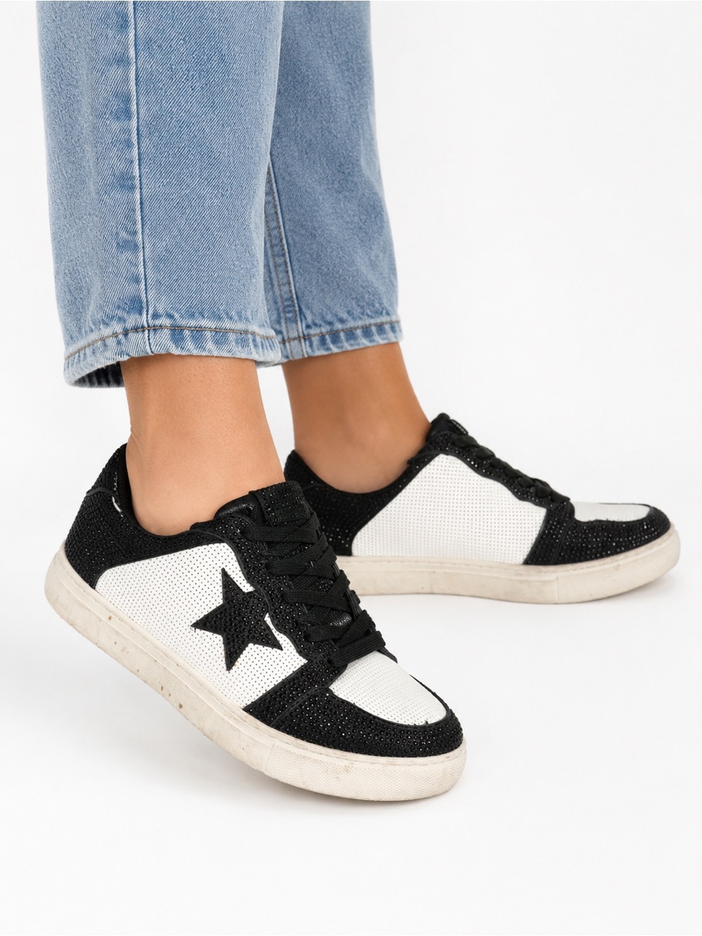 Hey Girl by Corkys Legendary Size 7 Black & White Sparkly Star Low-Top Sneakers